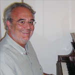Manuel GutiÃ©rrez AragÃ³n al piano